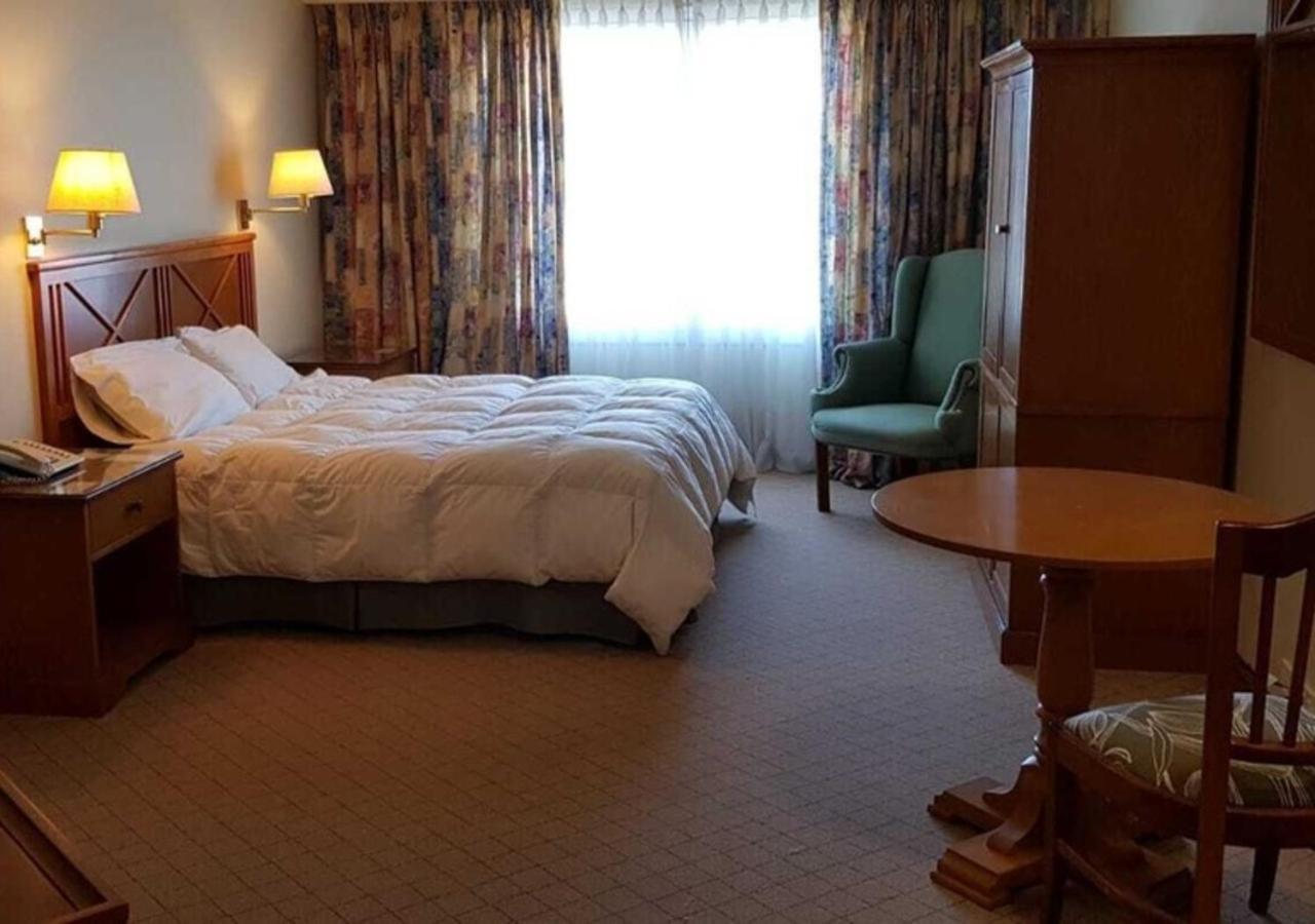 Paradores Austral Bahía Blanca Kültér fotó